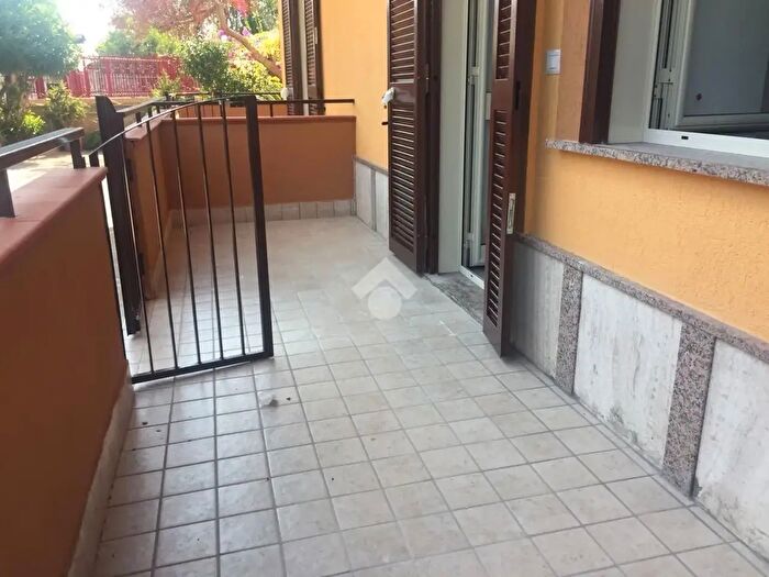 Appartamento trilocale in affitto in Via Piave, Acerra