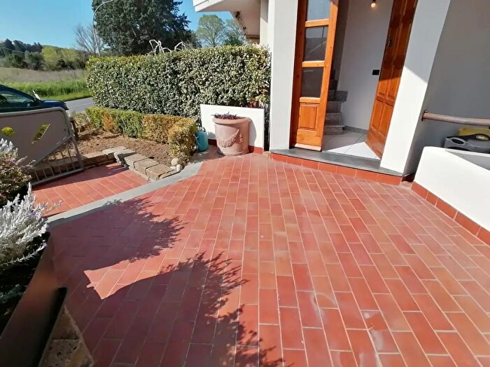 Appartamento con 5 locali in vendita in Empoli