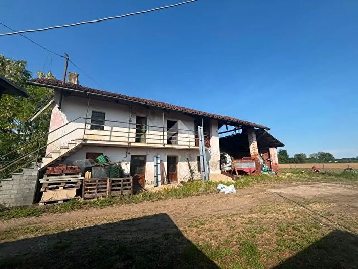 Casa quadrilocale in vendita in Via San Ponzio, None