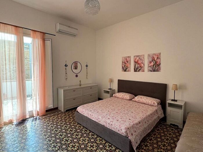 Appartamento trilocale in affitto in Via Maggiore Galliano, Ariosto, Lecce