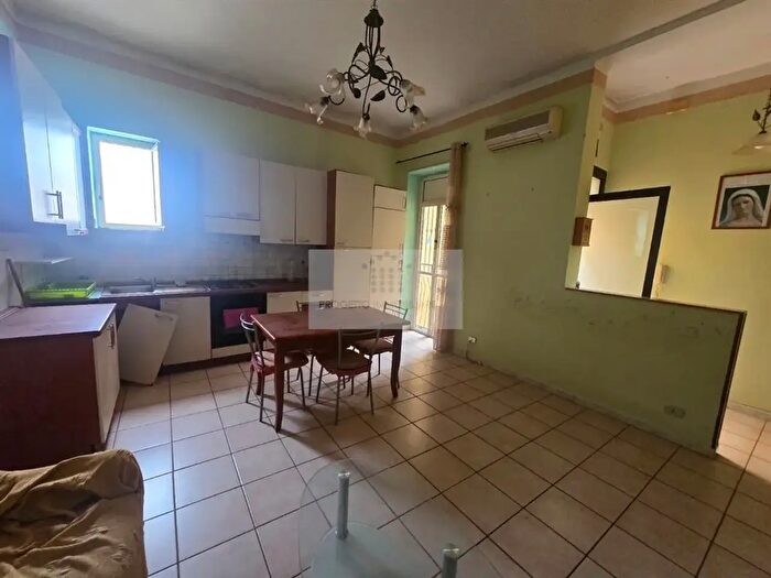 Appartamento trilocale in vendita in Via Pindaro, Siracusa