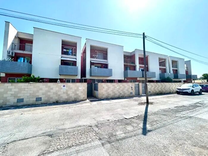 Appartamento trilocale in vendita in Via Bergolo, Roma