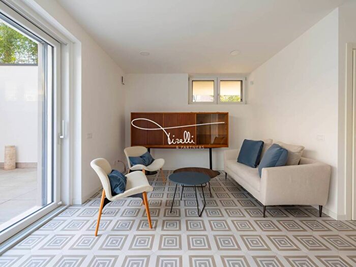 Appartamento trilocale in affitto in Maggiolina, Milano