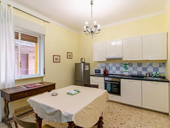 Appartamento bilocale in affitto in Via Ardizzone Gioeni, Gioeni, Catania