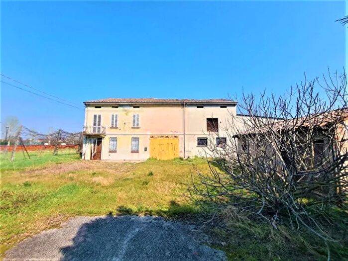 Casa con 6 locali in vendita in Spr, Gualtieri