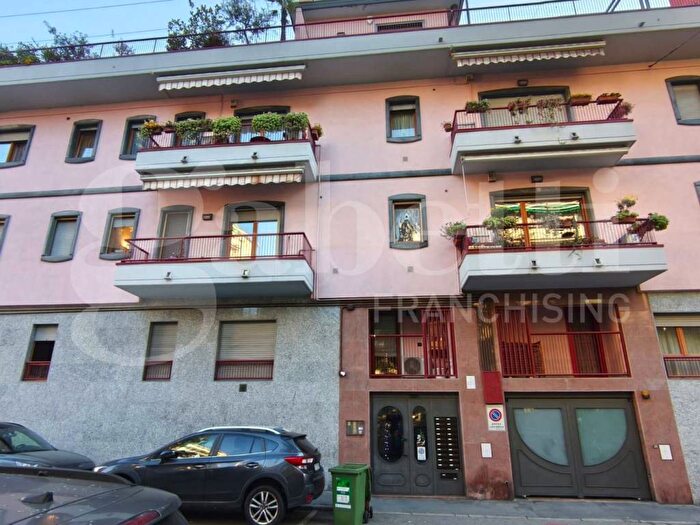 Appartamento monolocale in affitto in Via Ettore Paladini, Città Studi, Milano