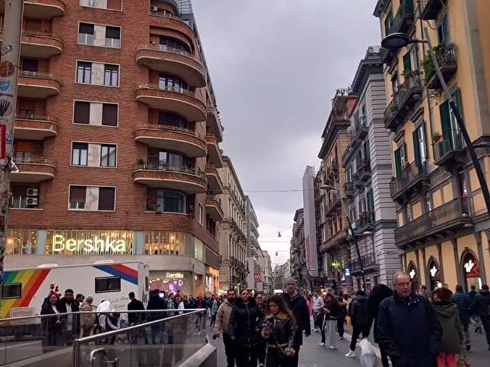 Appartamento monolocale in affitto in Salita Trinità degli Spagnoli, Quartieri Spagnoli, Napoli