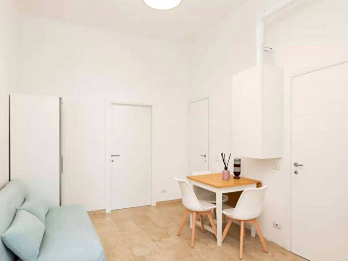 Appartamento bilocale in affitto in Via Giuseppe Meda, Pezzotti Meda, Milano