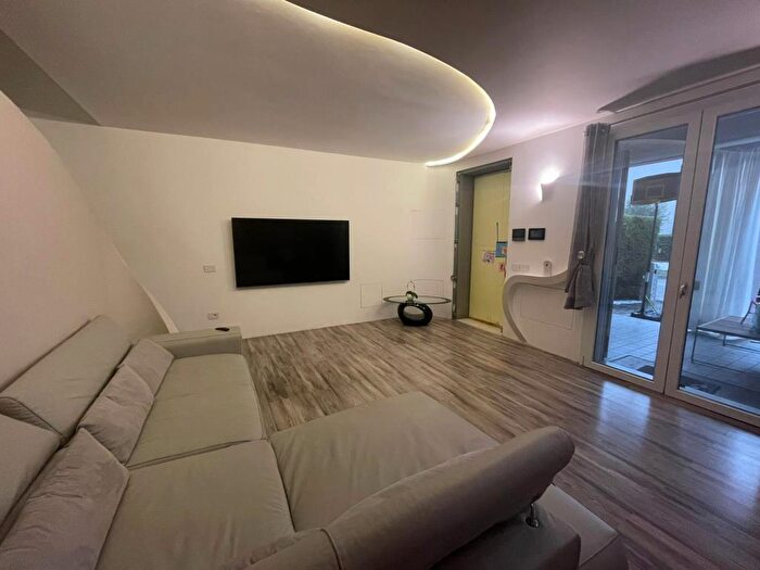 Casa quadrilocale in vendita in Ravenna