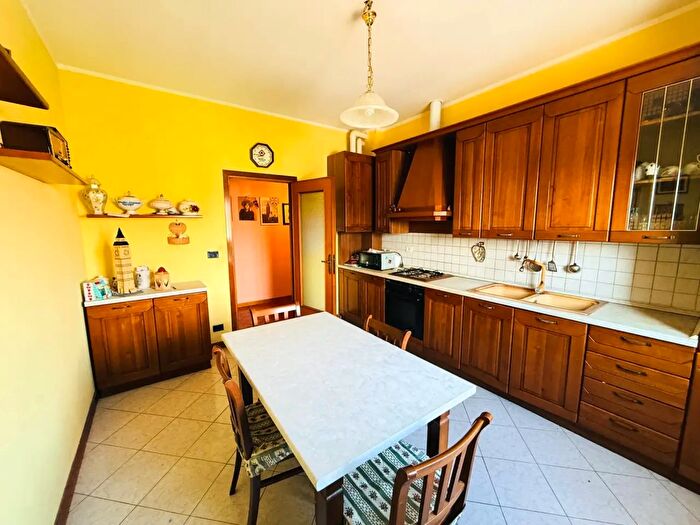 Appartamento quadrilocale in vendita in Borgo Mantovano