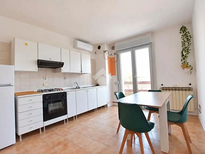 Appartamento monolocale in vendita in Via Don Enrico Cazzaniga, Liscate