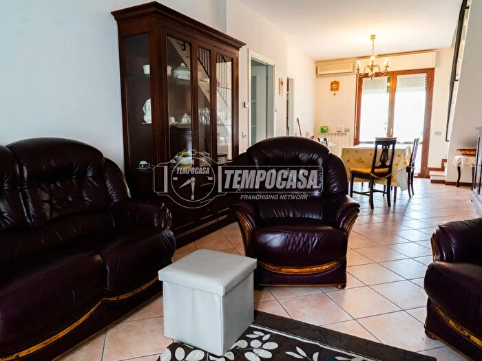Appartamento in vendita in Via Giovanni Branca, Fano