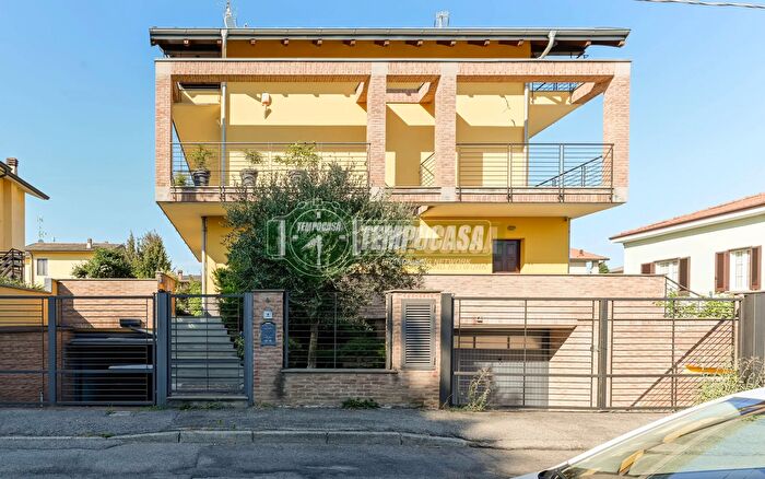 Casa con 5 locali in vendita in Via Giovanni Pascoli, Vimercate