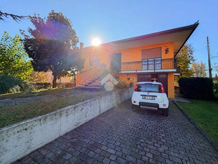 Casa quadrilocale in vendita in Monastier Di Treviso