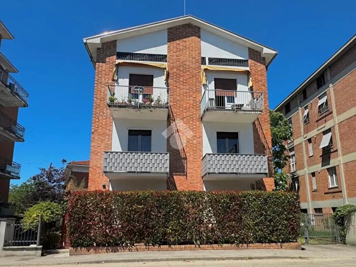 Casa trilocale in vendita in Via Benedetta, Parma