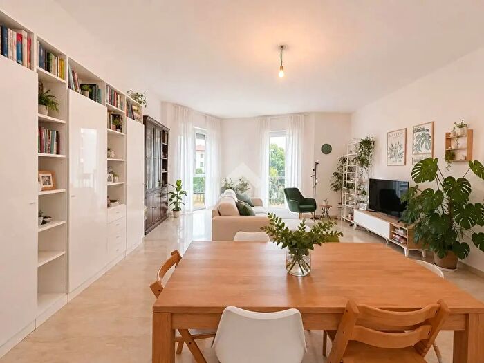 Appartamento con 5 locali in vendita in Corso Lorenzo Cobianchi, Verbania