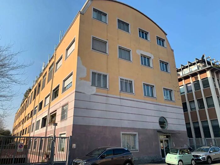 Case in Vendita e in Affitto - 3