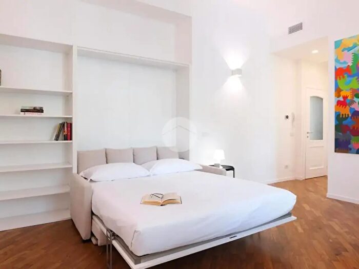 Appartamento monolocale in affitto in Viale Giovanni da Cermenate, Milano