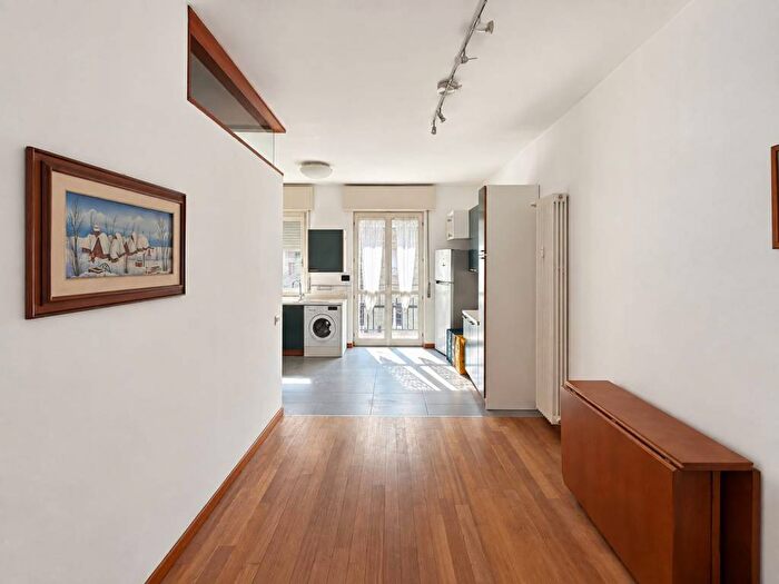 Appartamento trilocale in affitto in Via Giovanni Pastorelli, Navigli Darsena, Milano