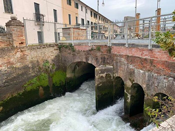 Casa quadrilocale in vendita in Via delle Porte, Mira