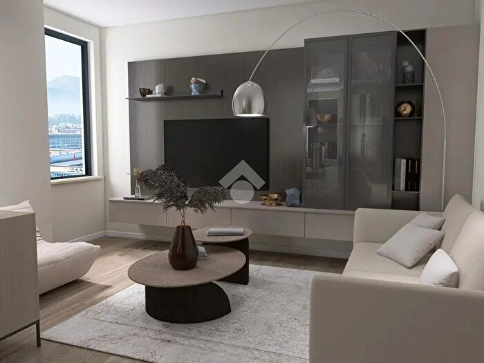 Appartamento trilocale in vendita in Via Monte Grappa, Boltiere