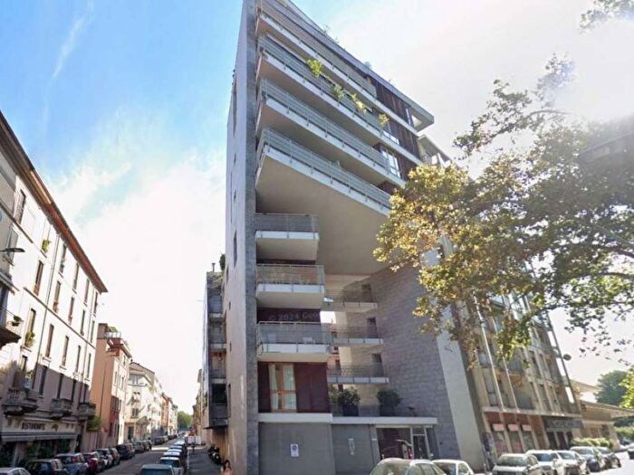 Appartamento quadrilocale in affitto in viale Certosa, Certosa, Milano