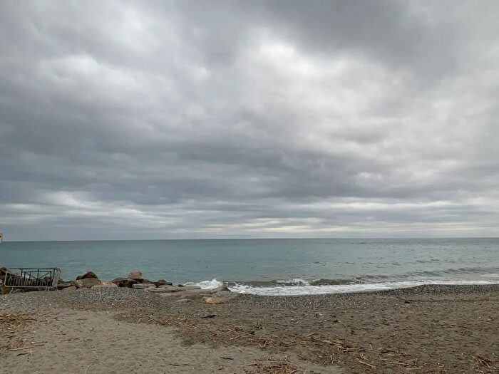 Casa con 5 locali in vendita in Ceriale