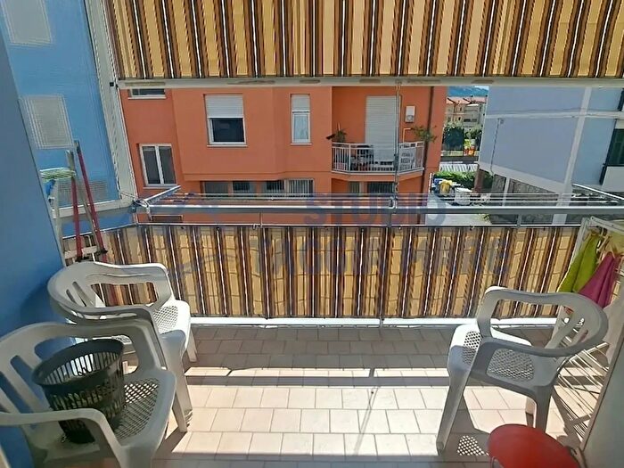 Appartamento quadrilocale in vendita in Via del Piano, Taggia