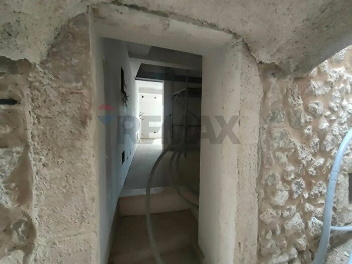 Casa quadrilocale in vendita in Via della Faina, Prata DAnsidonia