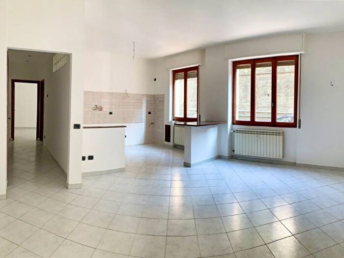 Appartamento bilocale in affitto in Via Aprile, Oneglia, Imperia