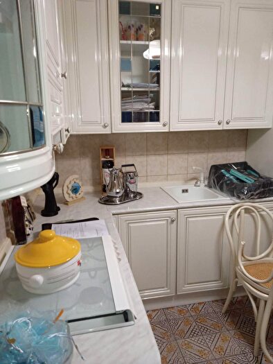 Casa con 10 locali in vendita in Barga