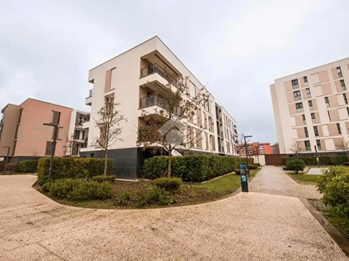 Appartamento trilocale in vendita in Via Eugenio Colorni, Milano