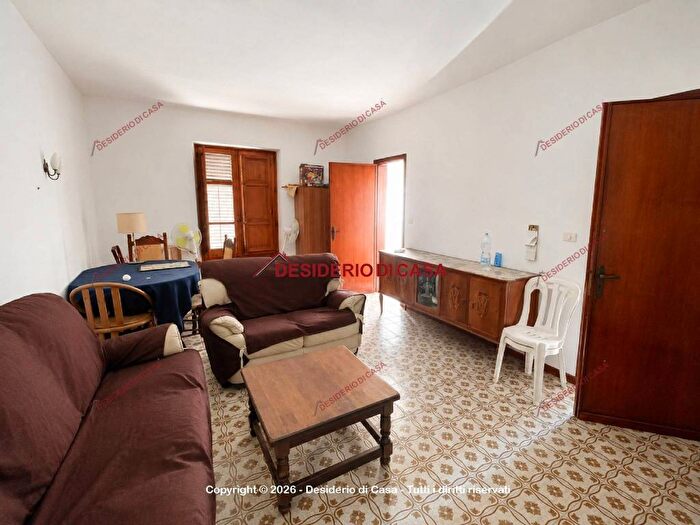 Appartamento quadrilocale in affitto in Strada Intercomunale, Monreale