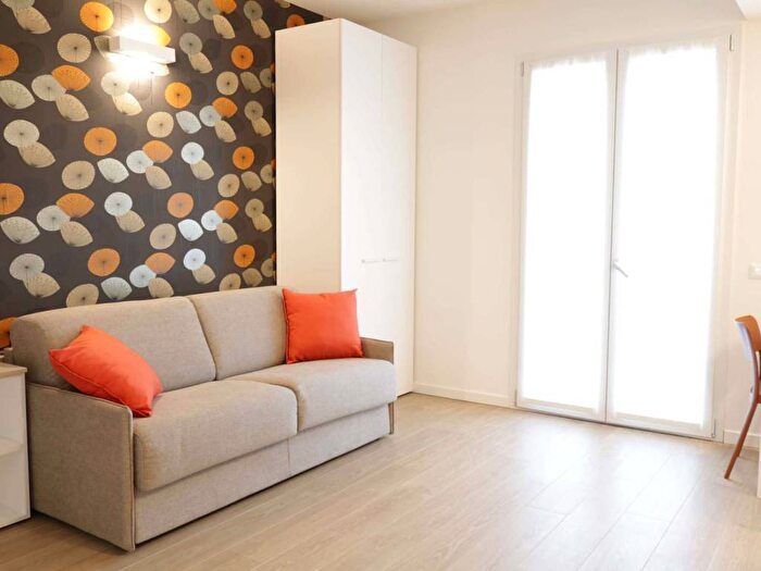 Appartamento monolocale in affitto in Via Francesco Gonin, Giambellino, Milano