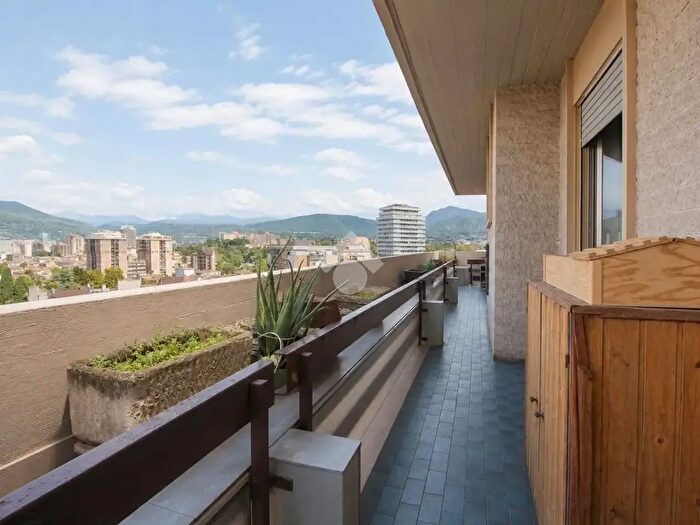 Appartamento quadrilocale in vendita in Via Giuseppe di Vittorio, Terni