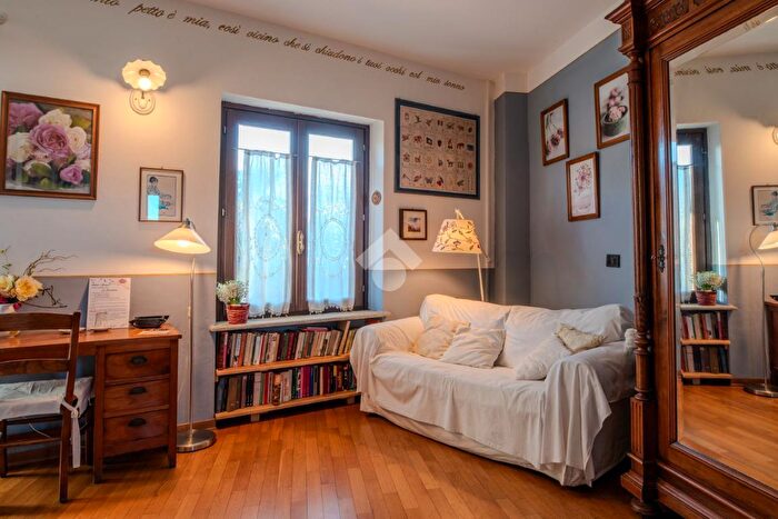 Appartamento trilocale in vendita in Via Chiesa, Rosta