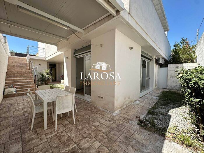 Appartamento bilocale in vendita in Via Vecchia Acquarica, Torre Specchia Ruggeri, Melendugno