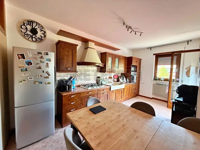 Appartamento con 5 locali in vendita in Arzignano