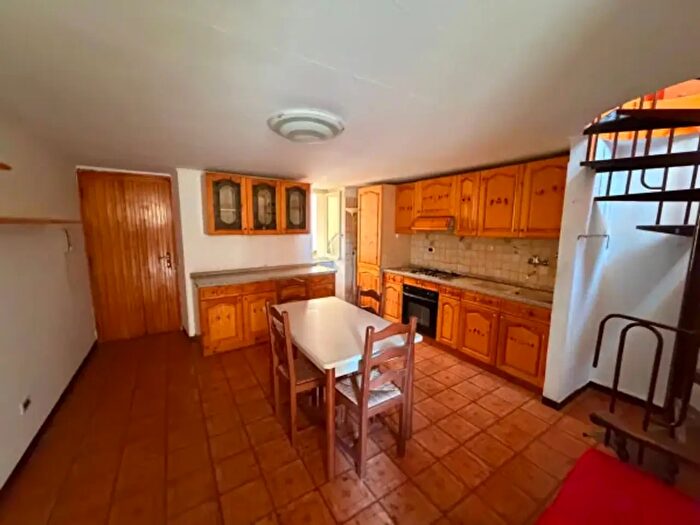 Appartamento bilocale in vendita in Via Orazio, Sanremo