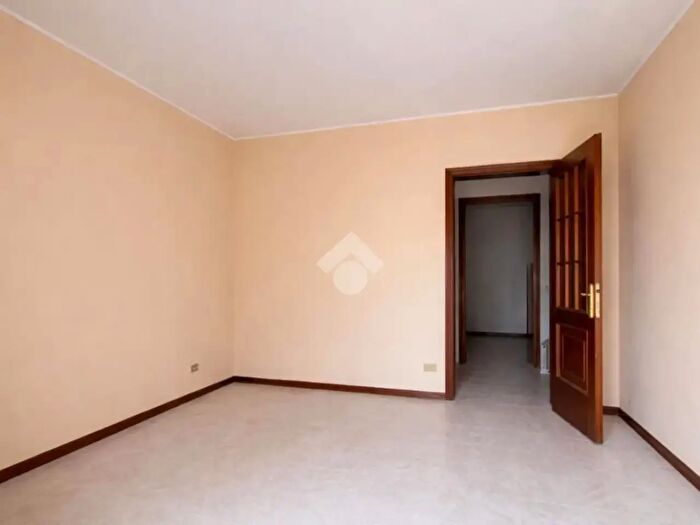 Appartamento trilocale in vendita in Via Giuseppe Garibaldi, Roe' Volciano
