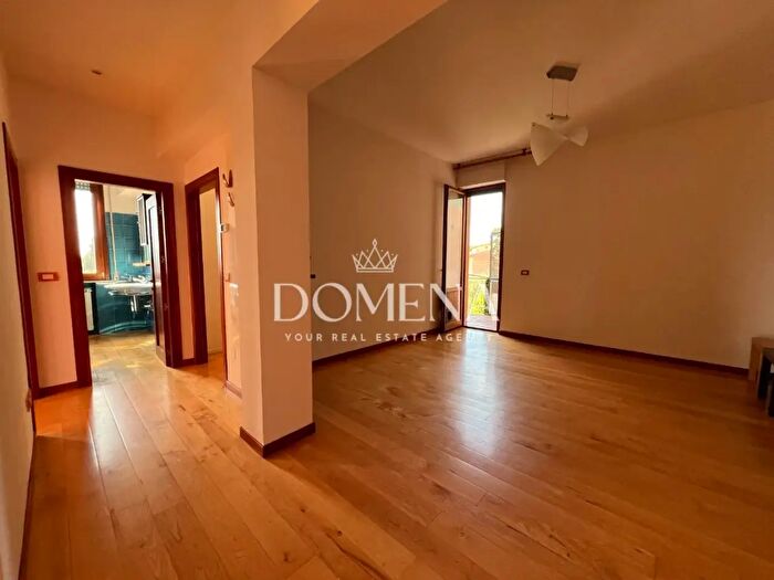Appartamento con 5 locali in vendita in Siena