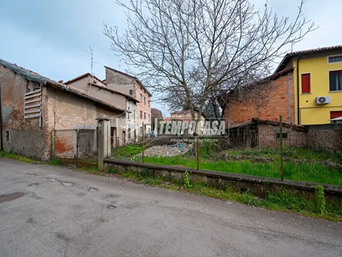 Appartamento quadrilocale in vendita in Via Cavallotti, Montecchio Emilia