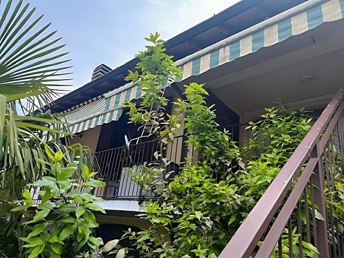 Appartamento quadrilocale in vendita in Via Inveruno, Casorezzo