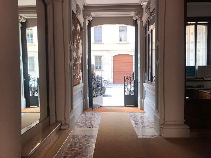 Appartamento bilocale in affitto in Via Zenale, San Vittore, Milano