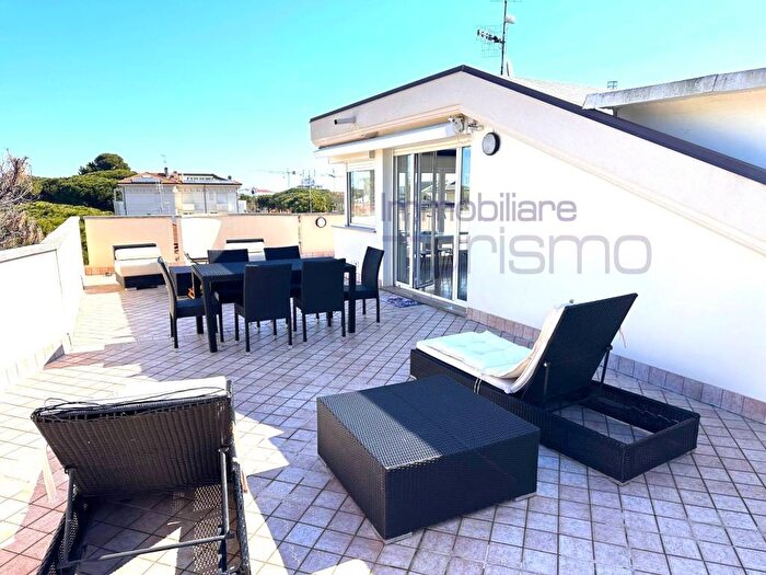 Casa trilocale in affitto in Viale Antonio Gramsci, Abissinia, Riccione