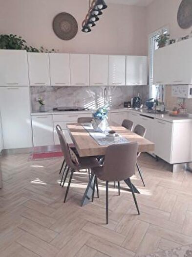 Appartamento trilocale in vendita in Via Imera, Palermo