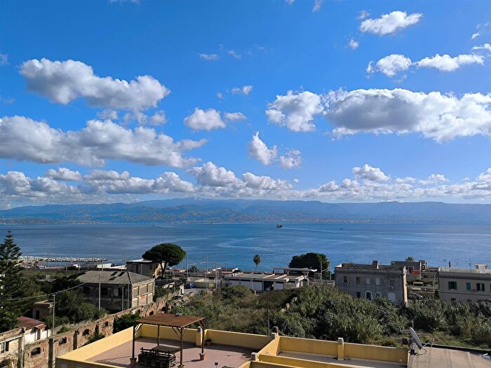 Appartamento bilocale in vendita in Via Consolare Valeria, Messina