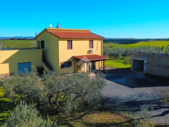 Casa trilocale in vendita in Strada Poggio Forcone, Montalto Di Castro