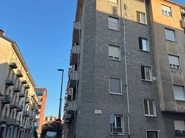 Appartamento bilocale in vendita in Via Frinco, Torino