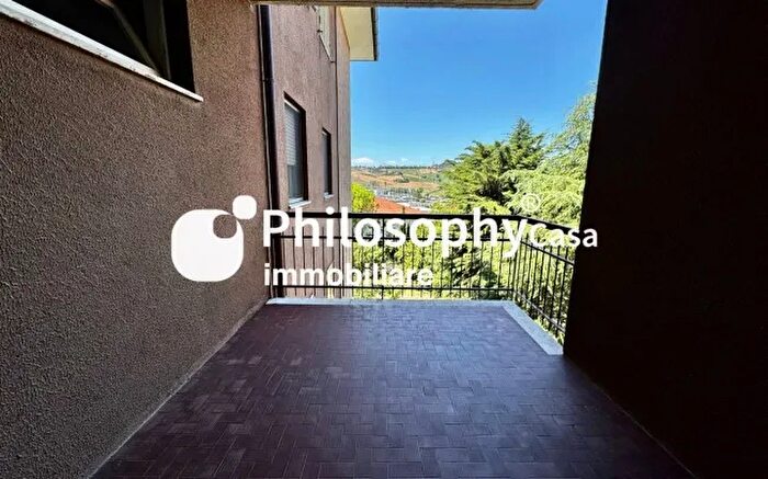 Appartamento con 5 locali in vendita in Ancona Via Brecce Bianche, Ancona